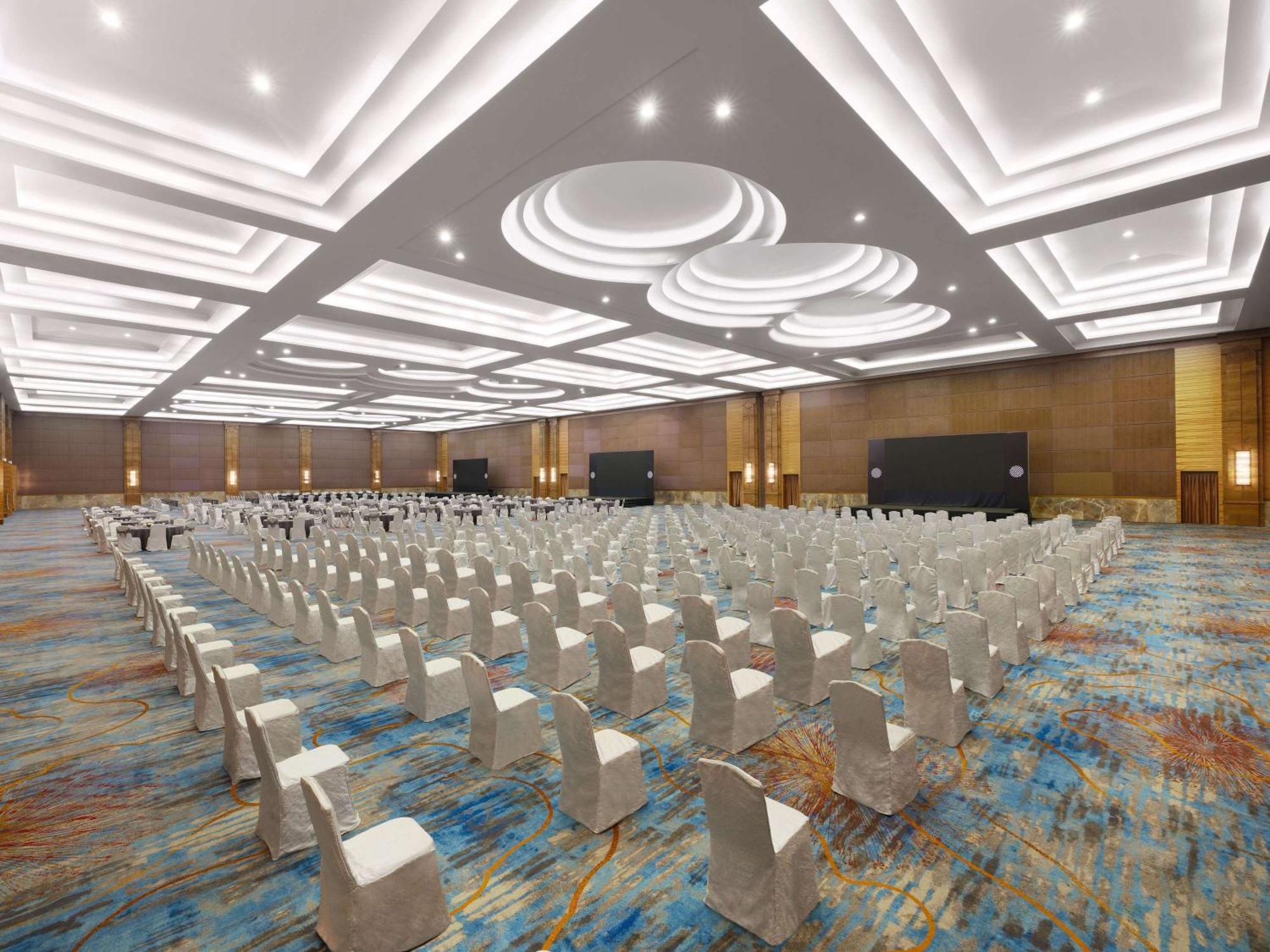Pullman Jakarta Central Park Dış mekan fotoğraf The Grand Ballroom